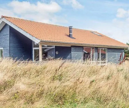 4 Star In Ulfborg