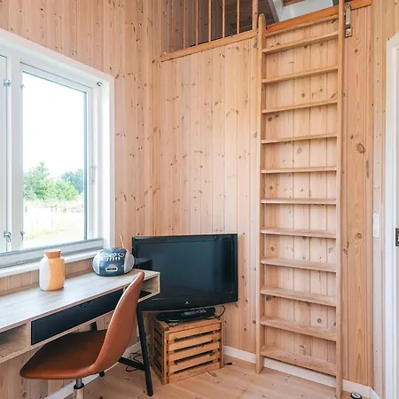 4 Star In Ulfborg