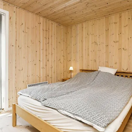 Holiday home 6 Person Holiday Home In Ulfborg *