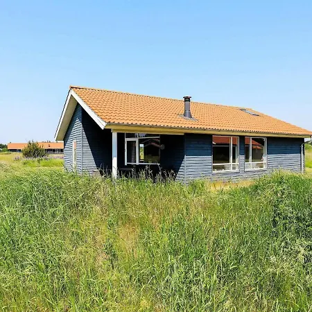 Holiday home 6 Person Holiday Home In Ulfborg
